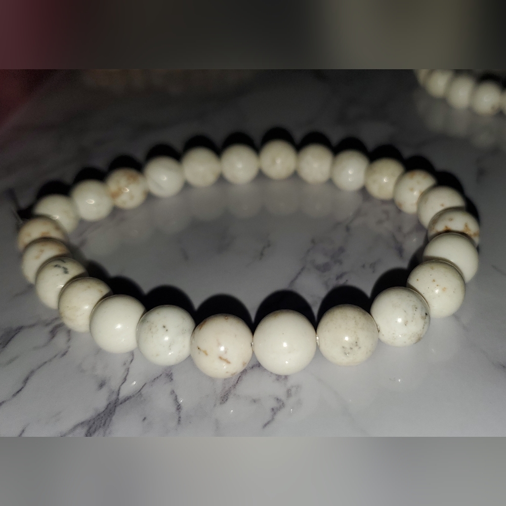 White Howlite Handmade Stretch Bracelet